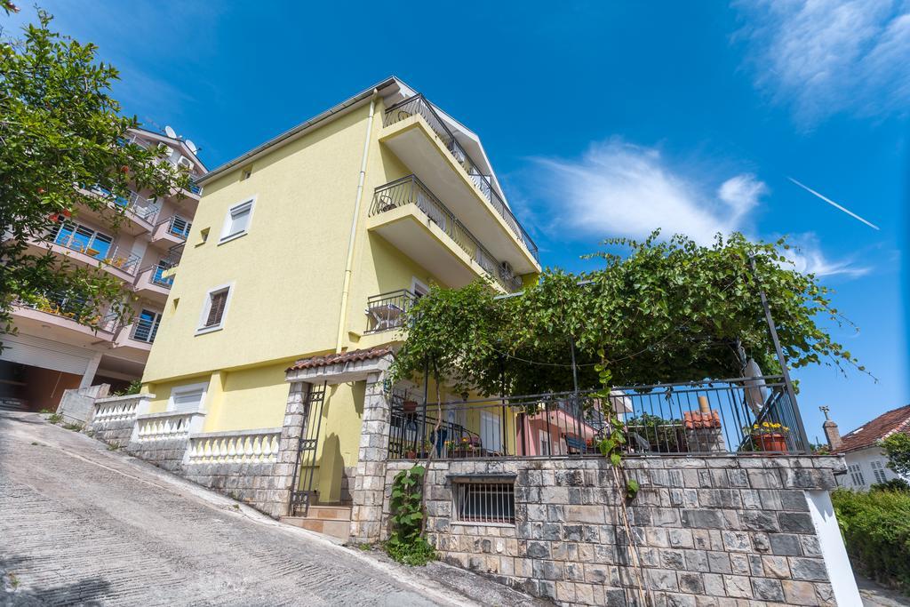 Adriana Apartments Herceg Novi Dış mekan fotoğraf